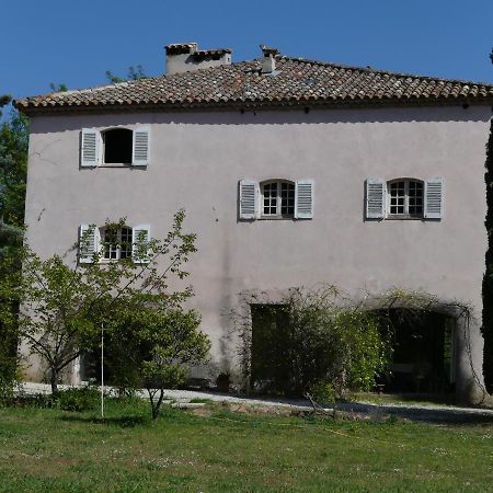 Le Charme D'Une Vieille Bastide Provencale Соллигс-Понт Экстерьер фото