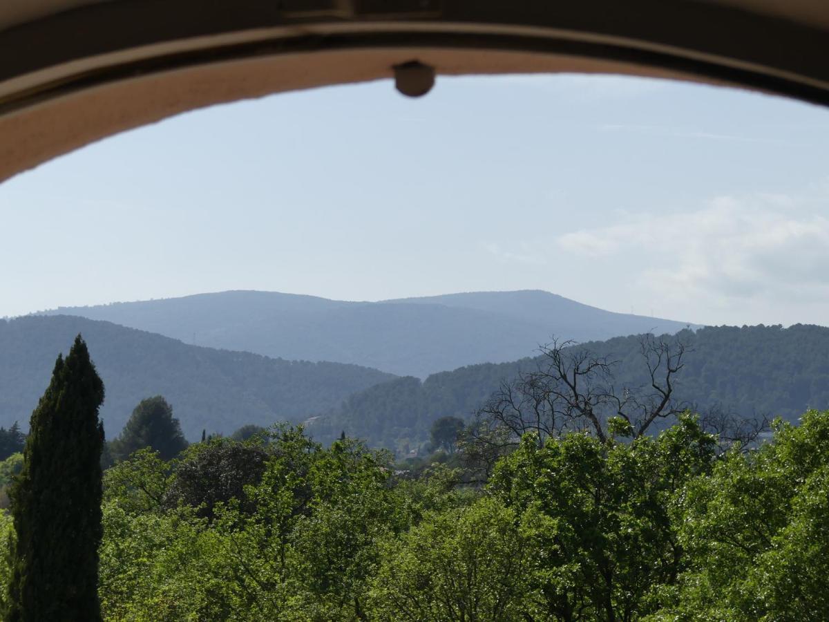 Le Charme D'Une Vieille Bastide Provencale Соллигс-Понт Экстерьер фото