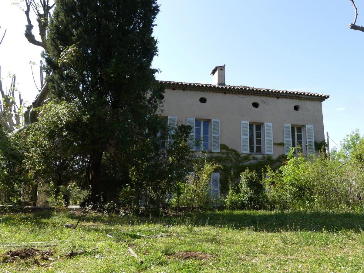 Le Charme D'Une Vieille Bastide Provencale Соллигс-Понт Экстерьер фото