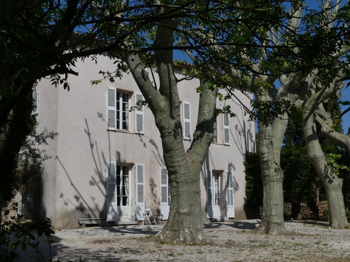 Le Charme D'Une Vieille Bastide Provencale Соллигс-Понт Экстерьер фото