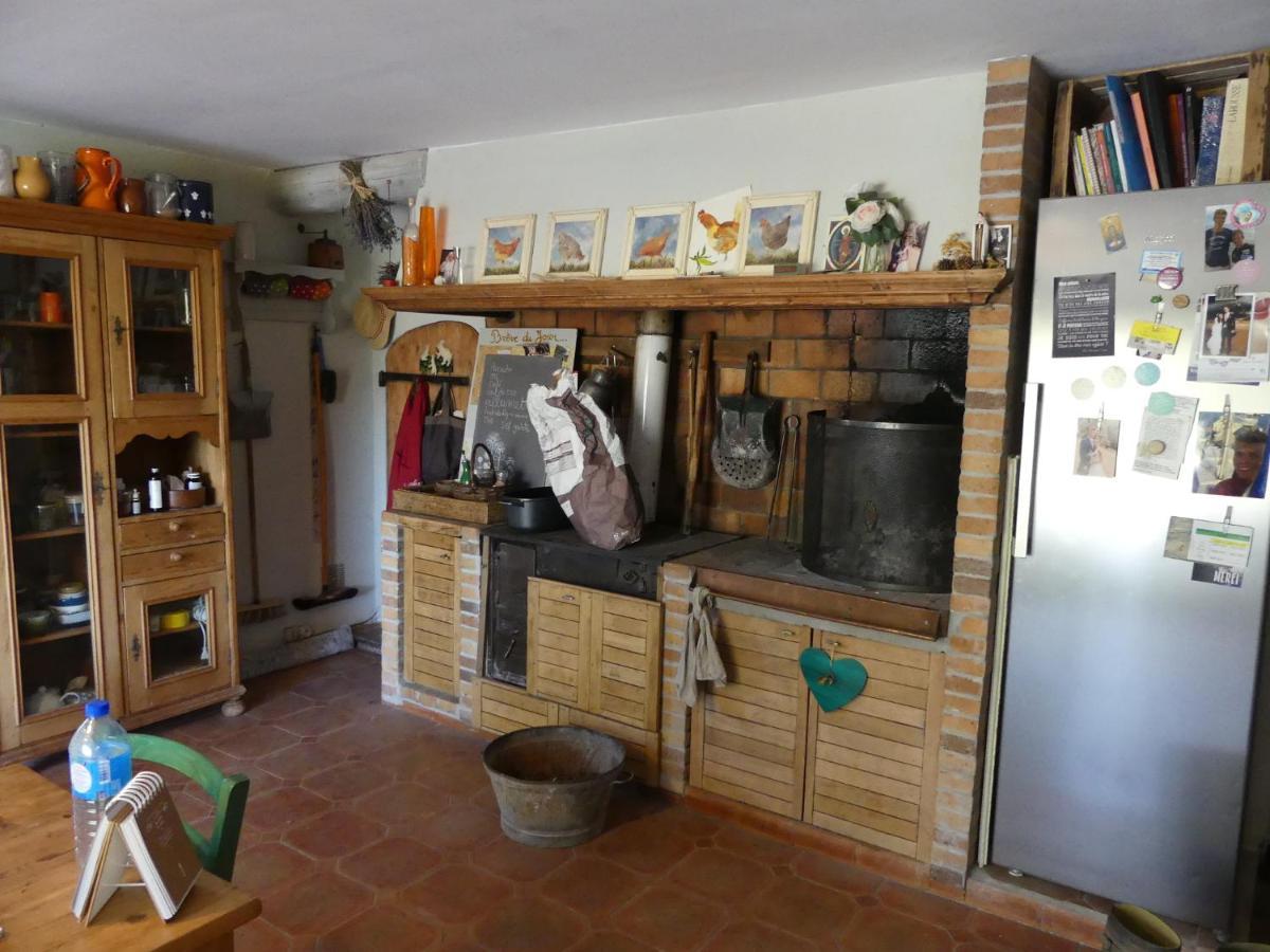Le Charme D'Une Vieille Bastide Provencale Соллигс-Понт Экстерьер фото